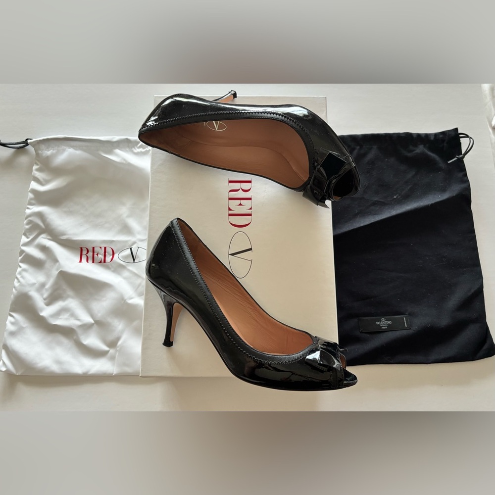 Valentino Red Elegant Black Peep-Toe Heel, Size 38
